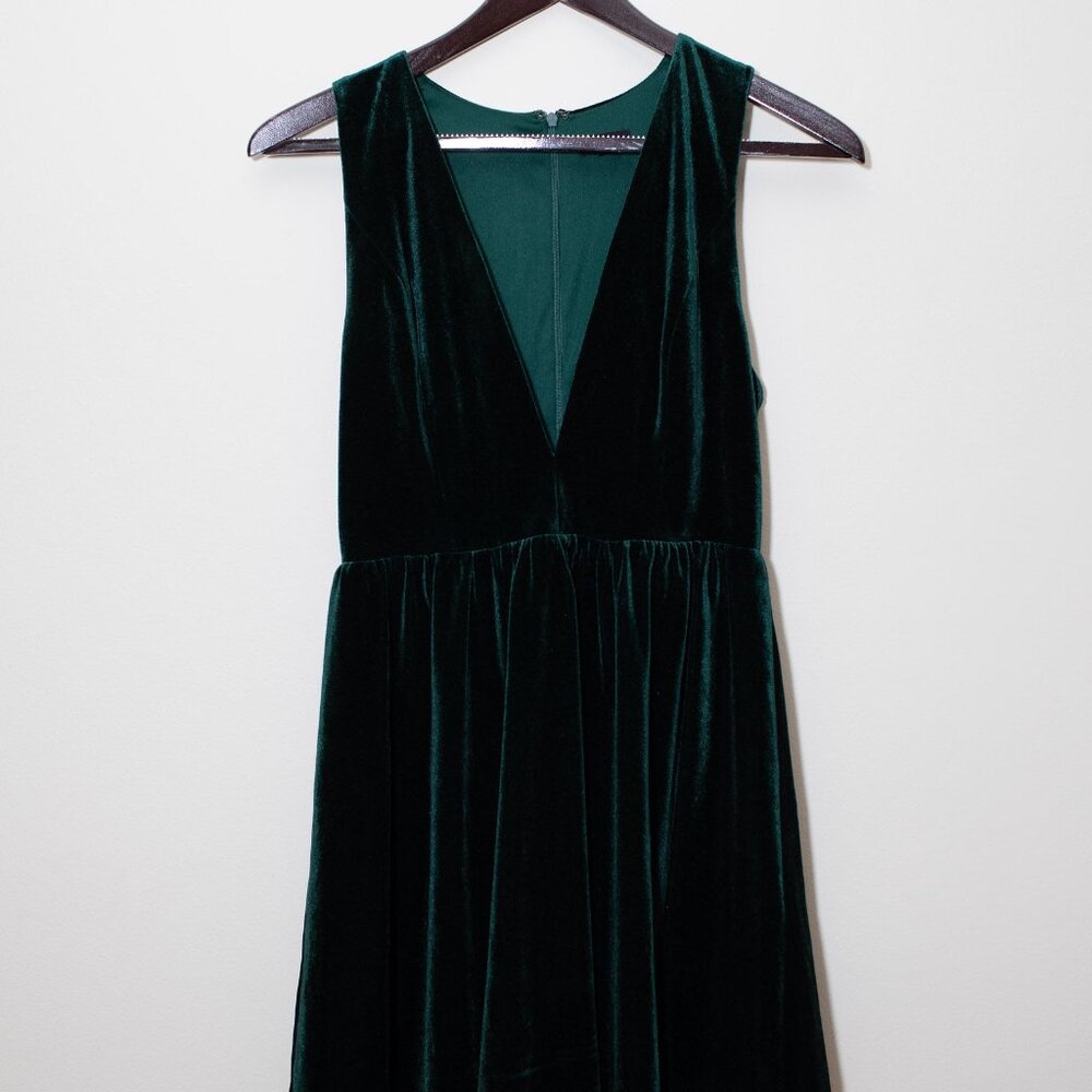 Urban Outfitters Lucca Couture Plunge Velvet Dress